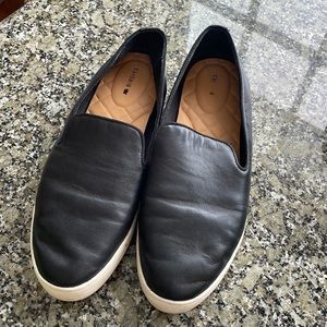 Womens birdies casual black tennis shoe size 7.5